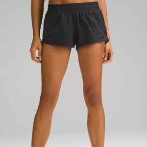 Lululemon Black Hotty Hot Shorts 2.5 inch